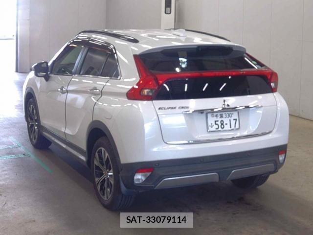 Mitsubishi ECLIPSE CROSS 2018-05 8372918-1