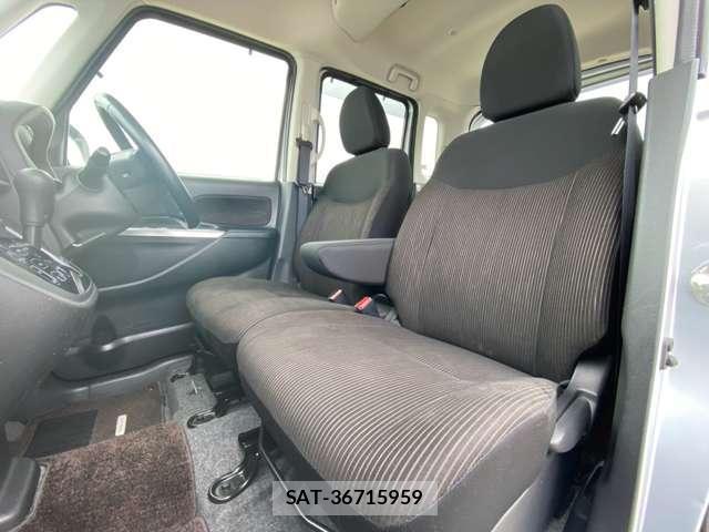 Mitsubishi EK SPACE 2014-02 8373728-6