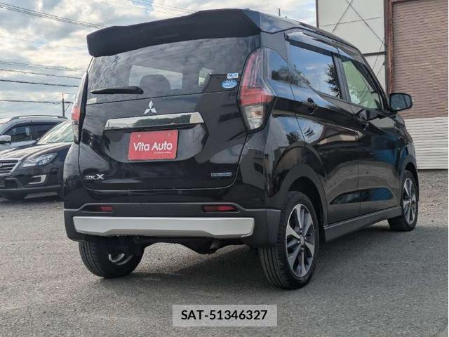 Mitsubishi EK X 2019-09 8372797-12