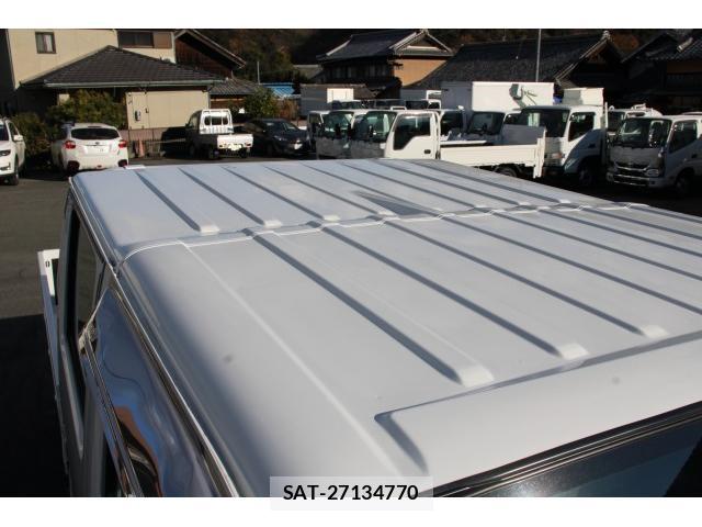 Isuzu ELF TRUCK 2013-07 8373175-11