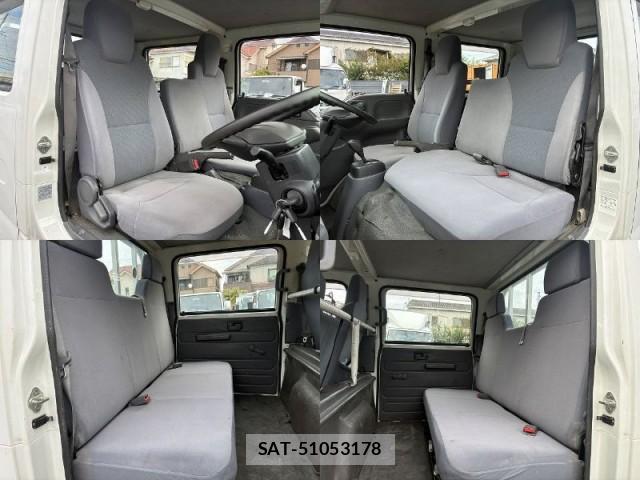 Isuzu ELF TRUCK 2017-05 8373903-15
