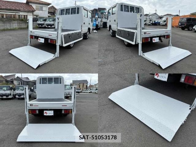 Isuzu ELF TRUCK 2017-05 8373903-4