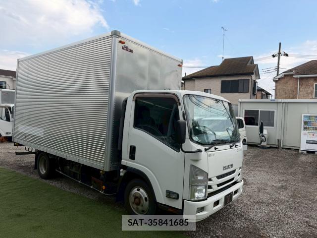 Isuzu ELF TRUCK 2019-03 8373975-1
