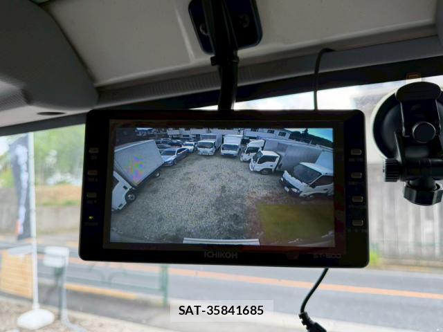 Isuzu ELF TRUCK 2019-03 8373975-8
