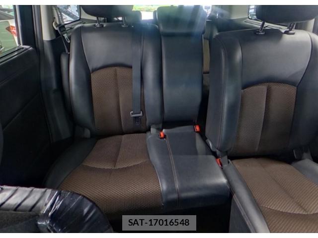 Nissan ELGRAND 2011-12 8373606-4