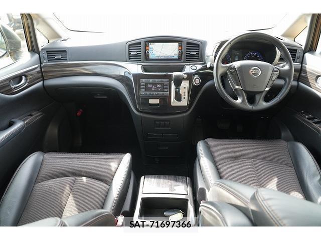 Nissan ELGRAND 2018-02 8373816-4