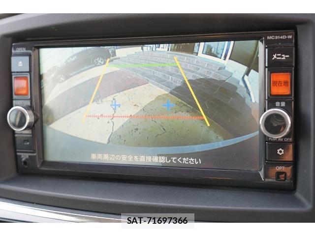 Nissan ELGRAND 2018-02 8373816-6