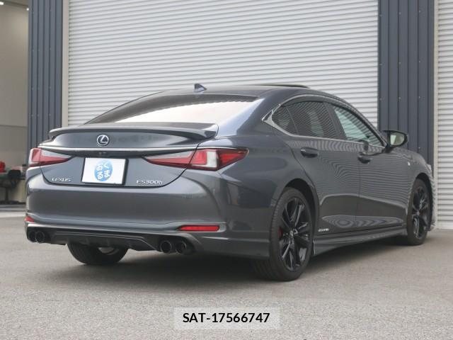 Lexus ES 2022-06 8373169-13