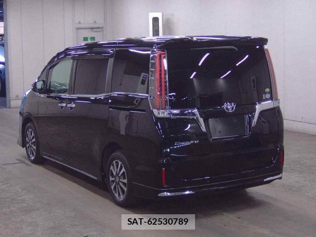 Toyota ESQUIRE 2019-08 8372521-1