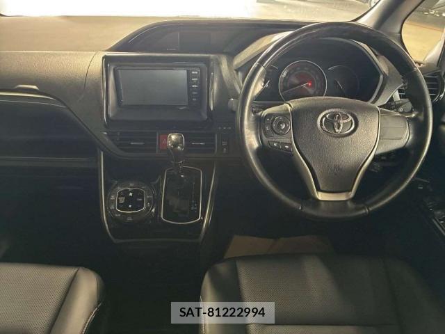 Toyota ESQUIRE 2019-07 8373099-2