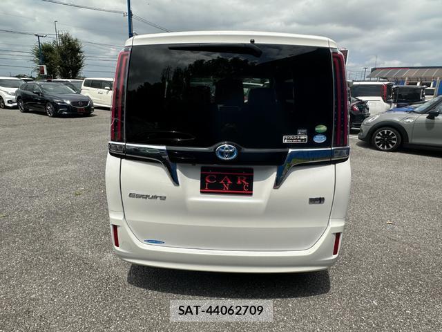 Toyota ESQUIRE 2017-07 8373269-10