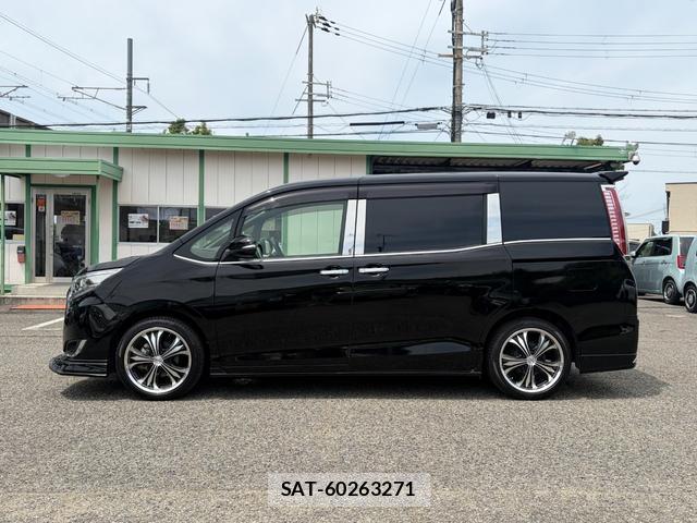 Toyota ESQUIRE 2020-11 8373454-4