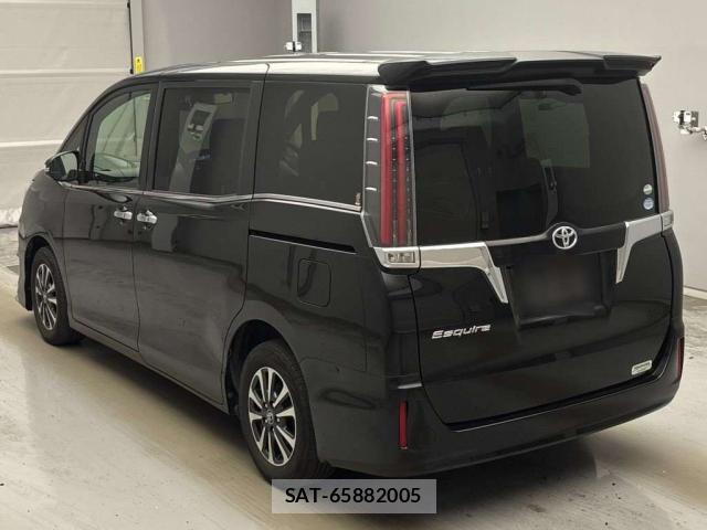 Toyota ESQUIRE 2017-12 8373863-1