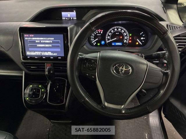 Toyota ESQUIRE 2017-12 8373863-2