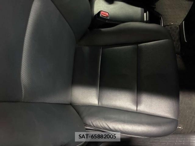 Toyota ESQUIRE 2017-12 8373863-5