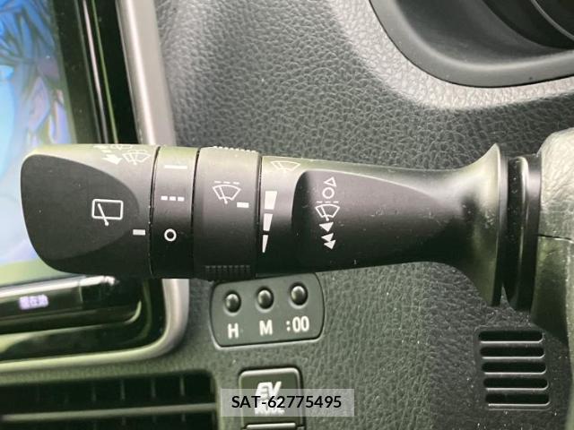 Toyota ESQUIRE 2021-03 8374287-15