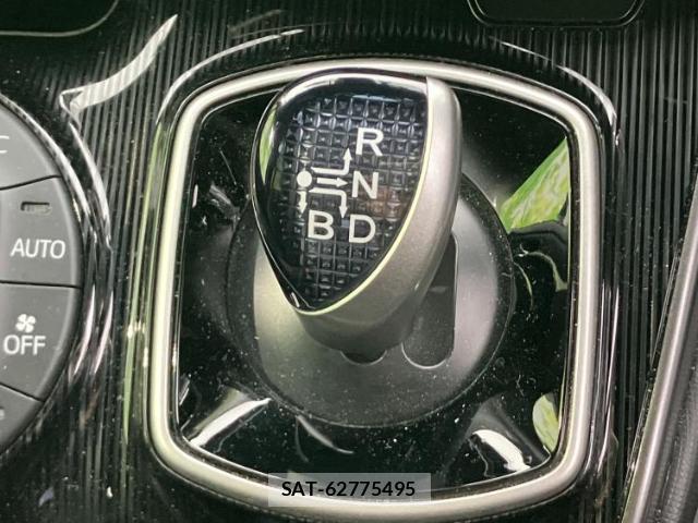 Toyota ESQUIRE 2021-03 8374287-16