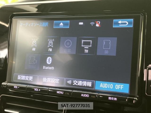 Toyota ESTIMA 2018-01 8372975-10
