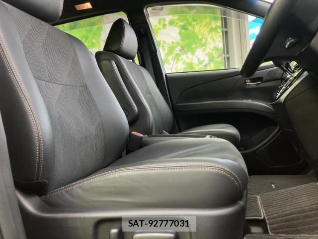 Toyota ESTIMA 2018-01 8372975-4