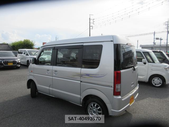 Suzuki EVERY WAGON 2010-03 8373253-11