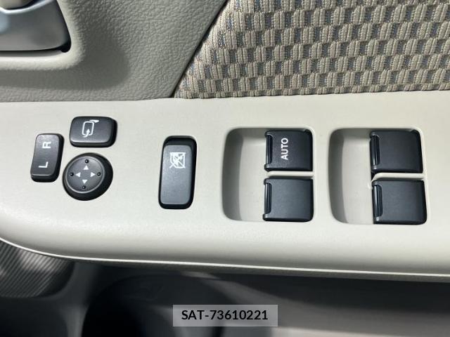 Suzuki EVERY WAGON 2026-04 8374301-16