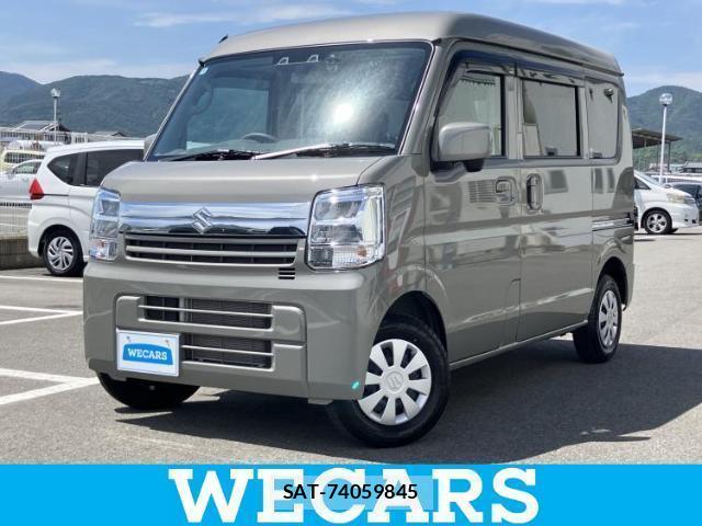 Suzuki EVERY 2025-04 8372488-0