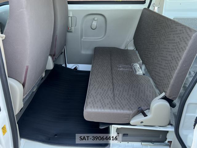 Suzuki EVERY 2020-06 8372746-4