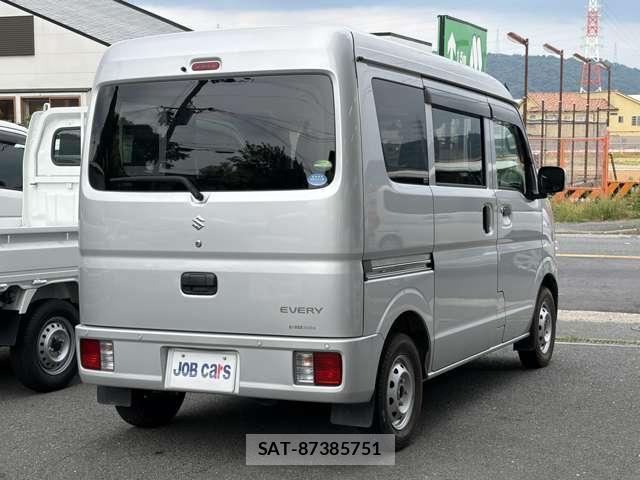 Suzuki EVERY 2021-03 8373423-16