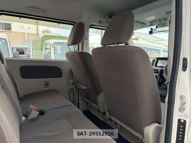 Suzuki EVERY 2016-07 8373446-18