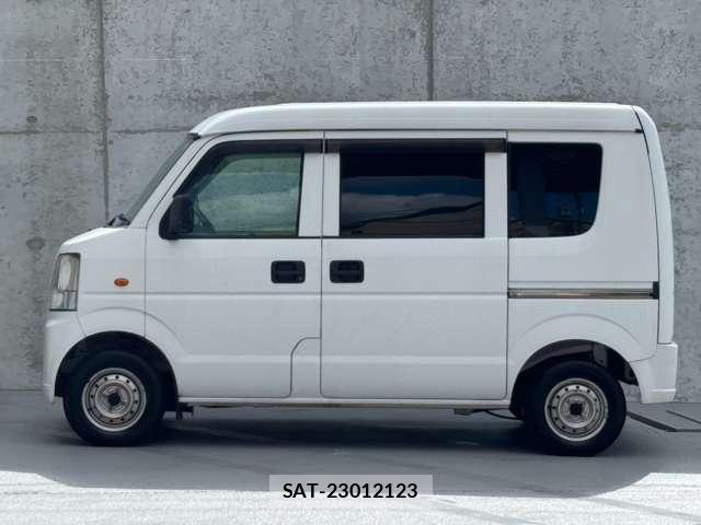 Suzuki EVERY 2015-01 8373808-2