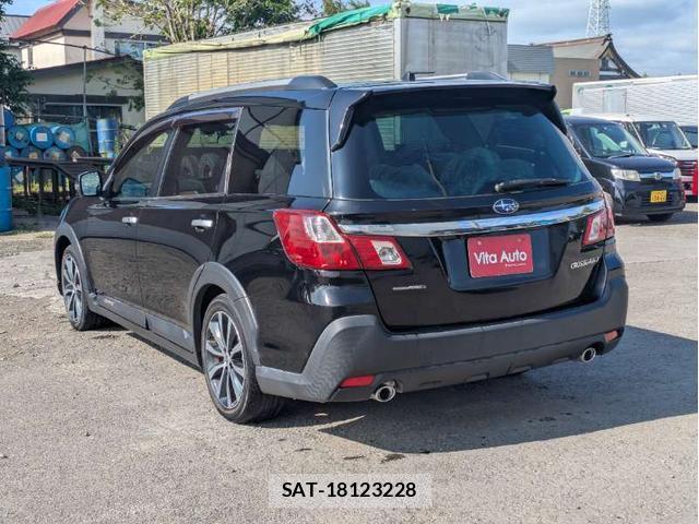 Subaru EXIGA CROSSOVER 2015-07 8372796-4