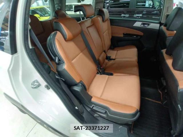 Subaru EXIGA CROSSOVER 2016-01 8373882-11