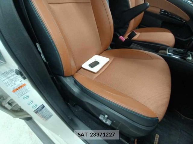 Subaru EXIGA CROSSOVER 2016-01 8373882-8