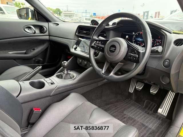 Nissan FAIRLADY Z 2022-08 8373394-2