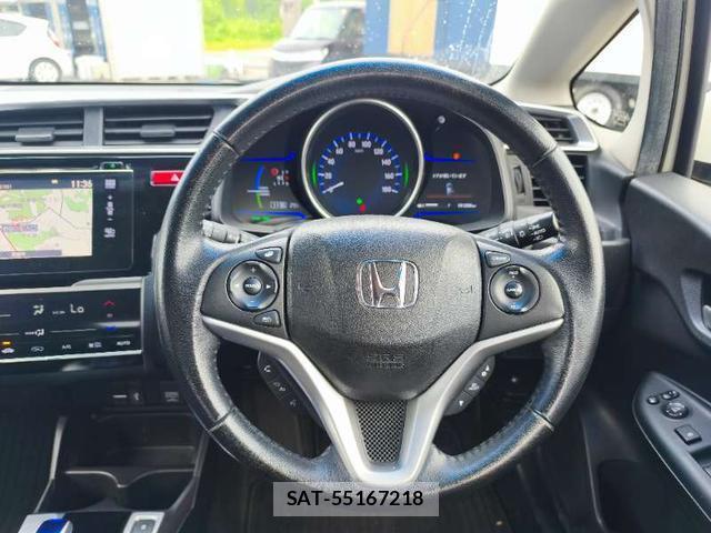 Honda FIT HYBRID 2013-11 8372761-18