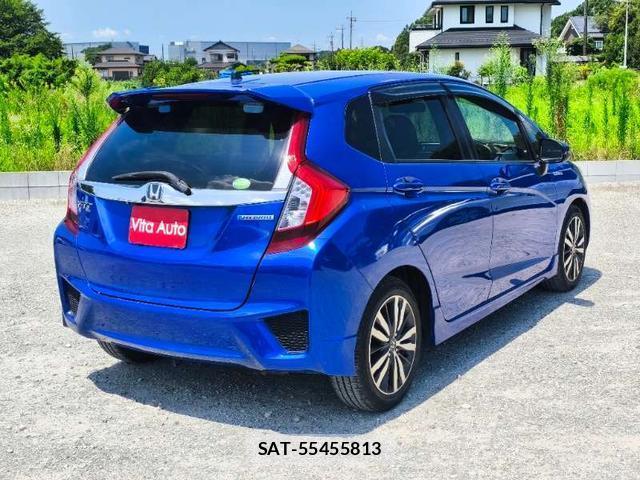 Honda FIT HYBRID 2014-04 8372772-13