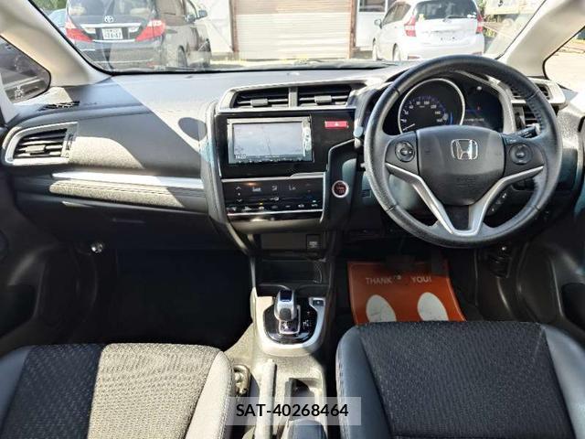 Honda FIT HYBRID 2015-08 8372782-7