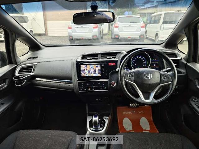 Honda FIT HYBRID 2014-08 8372786-7