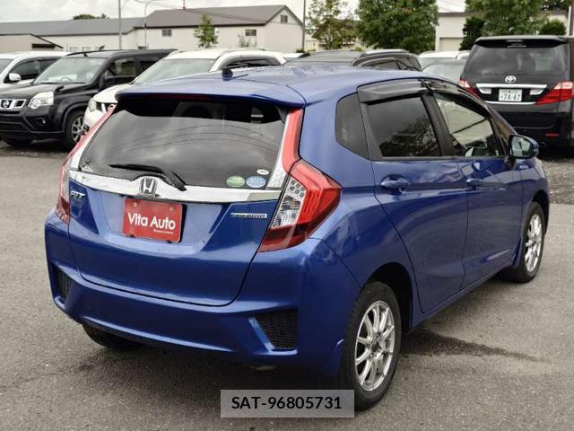 Honda FIT HYBRID 2015-06 8372802-13