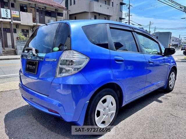 Honda FIT HYBRID 2012-06 8373229-13