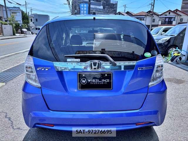 Honda FIT HYBRID 2012-06 8373229-14