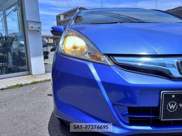 Honda FIT HYBRID 2012-06 8373229-17