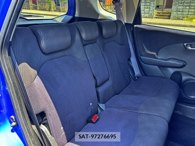 Honda FIT HYBRID 2012-06 8373229-3