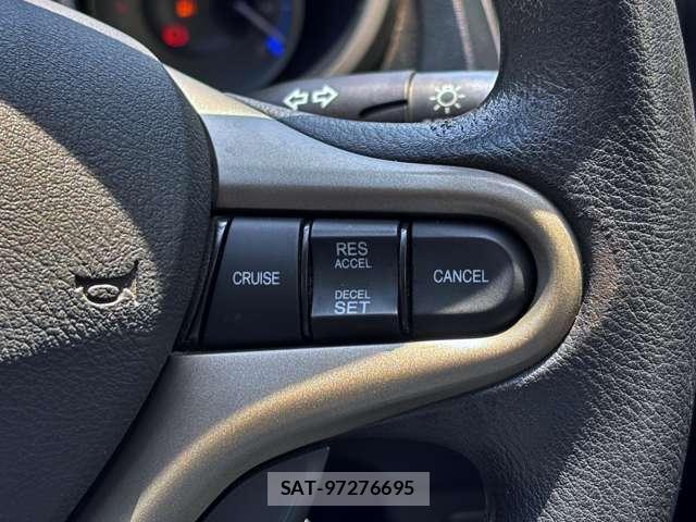 Honda FIT HYBRID 2012-06 8373229-7