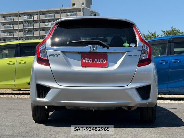 Honda FIT HYBRID 2015-01 8373800-10