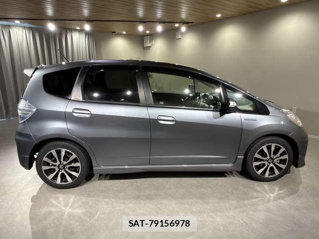 Honda FIT HYBRID 2013-02 8373944-10