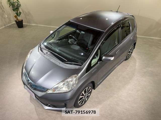 Honda FIT HYBRID 2013-02 8373944-12