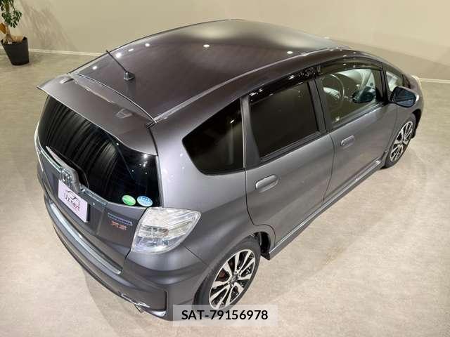 Honda FIT HYBRID 2013-02 8373944-13