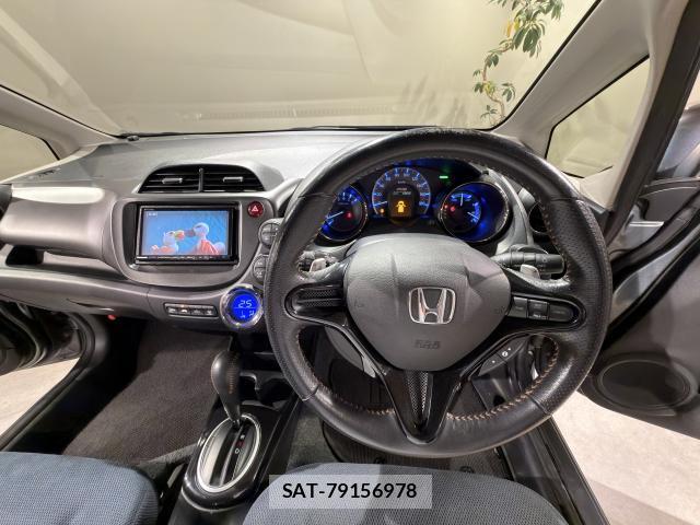 Honda FIT HYBRID 2013-02 8373944-17