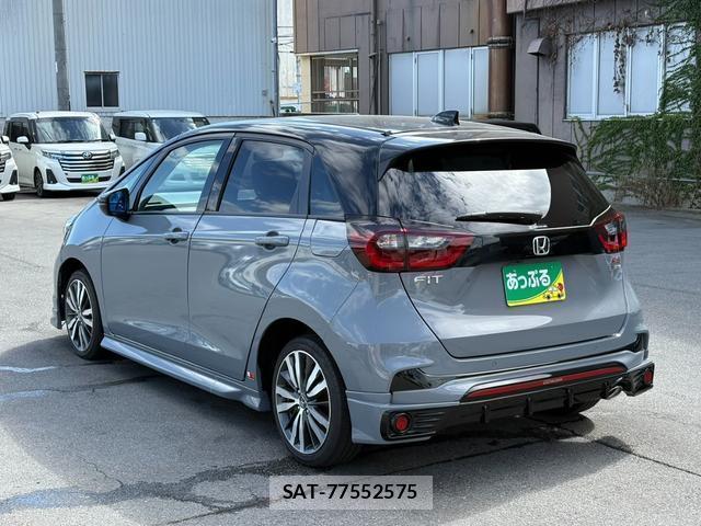 Honda FIT 2025-03 8372666-8
